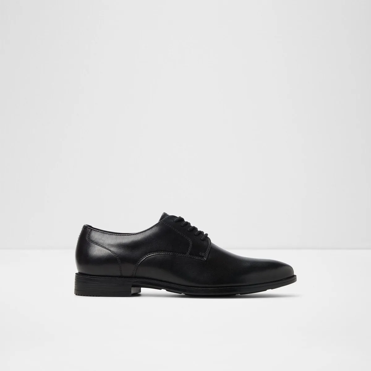 Intanjay In Lace-Up Shoes