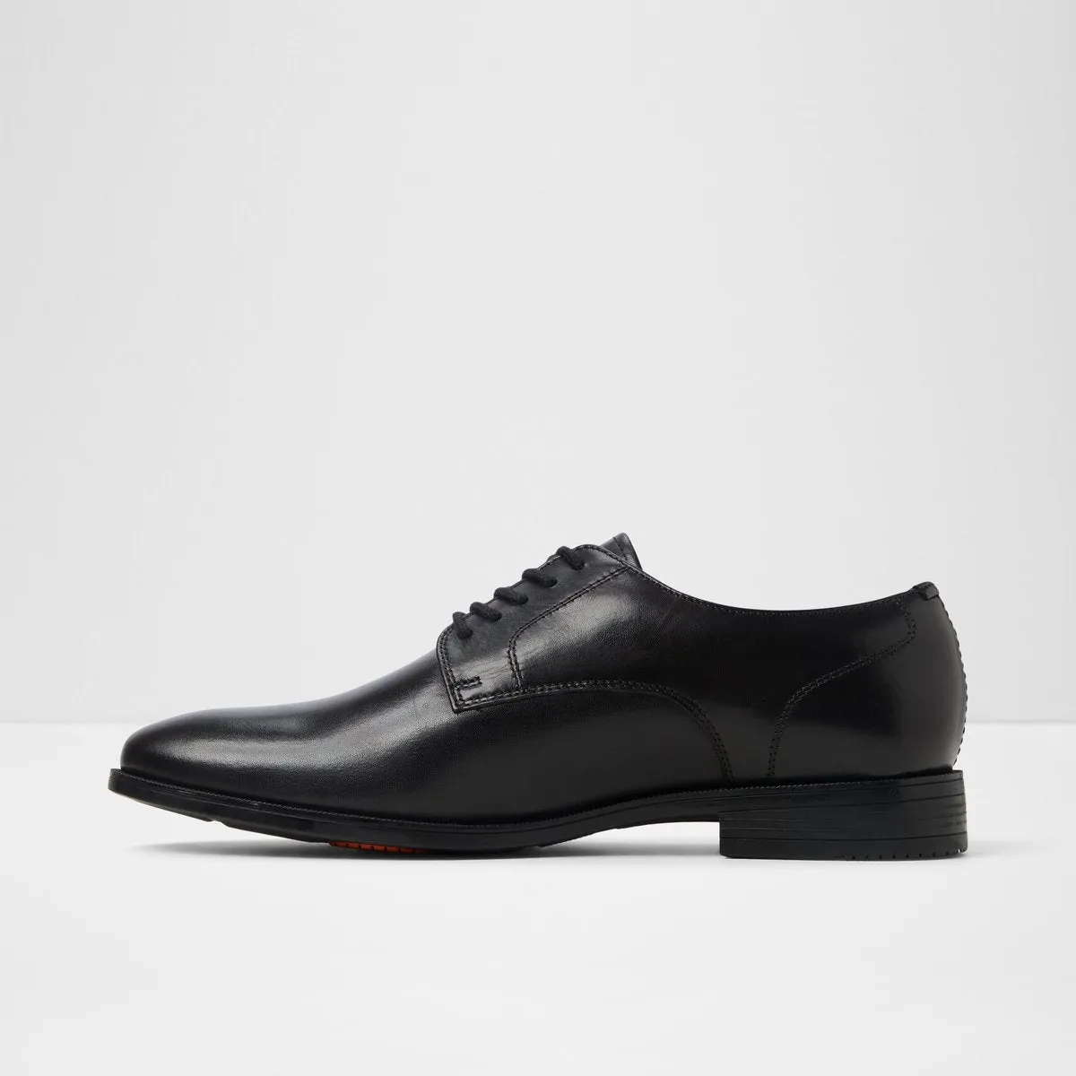 Intanjay In Lace-Up Shoes